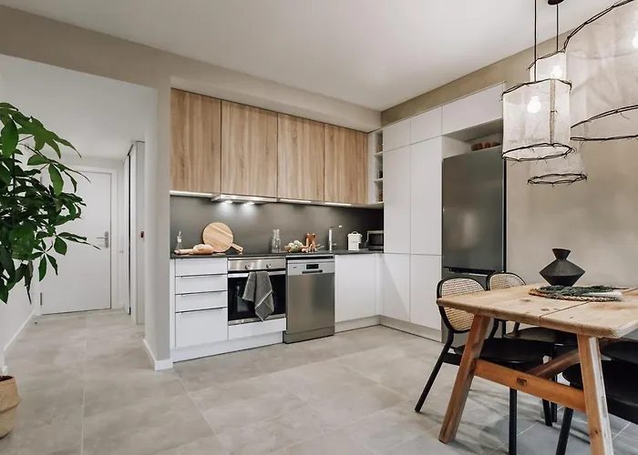 Mont - 2 Bedrooms And Office In Eixample Esquerra Appartamento Barcellona