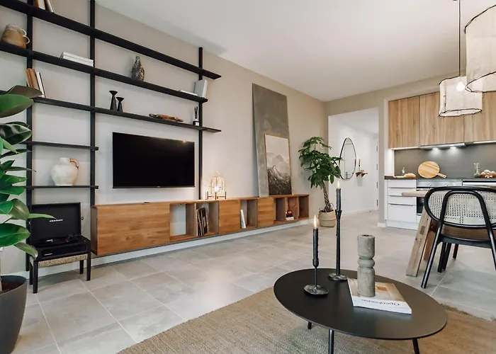 Mont - 2 Bedrooms And Office In Eixample Esquerra * Barcellona