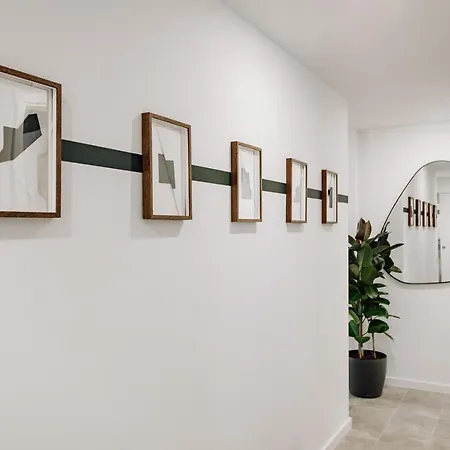 Mont - 2 Bedrooms And Office In Eixample Esquerra Appartamento