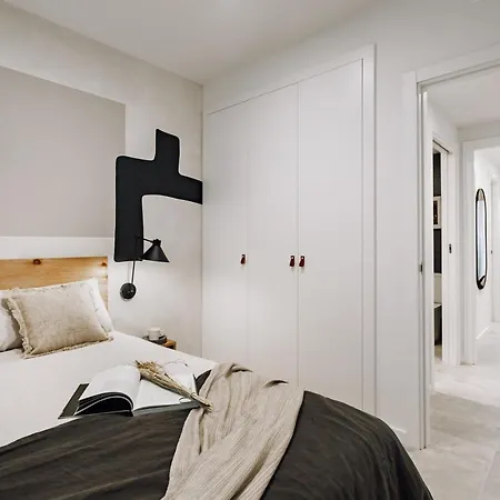 Appartamento Mont - 2 Bedrooms And Office In Eixample Esquerra *