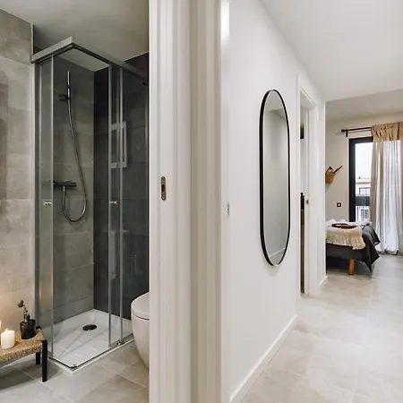 Mont - 2 Bedrooms And Office In Eixample Esquerra